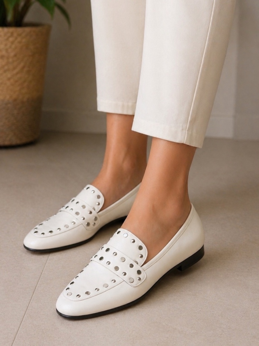 MARC FISHER Genuine Leather Ivory Studded Low Heeled Loafers US Sz 9 NWOT